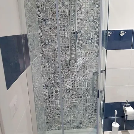 The Smerald 2.2 Konukevi